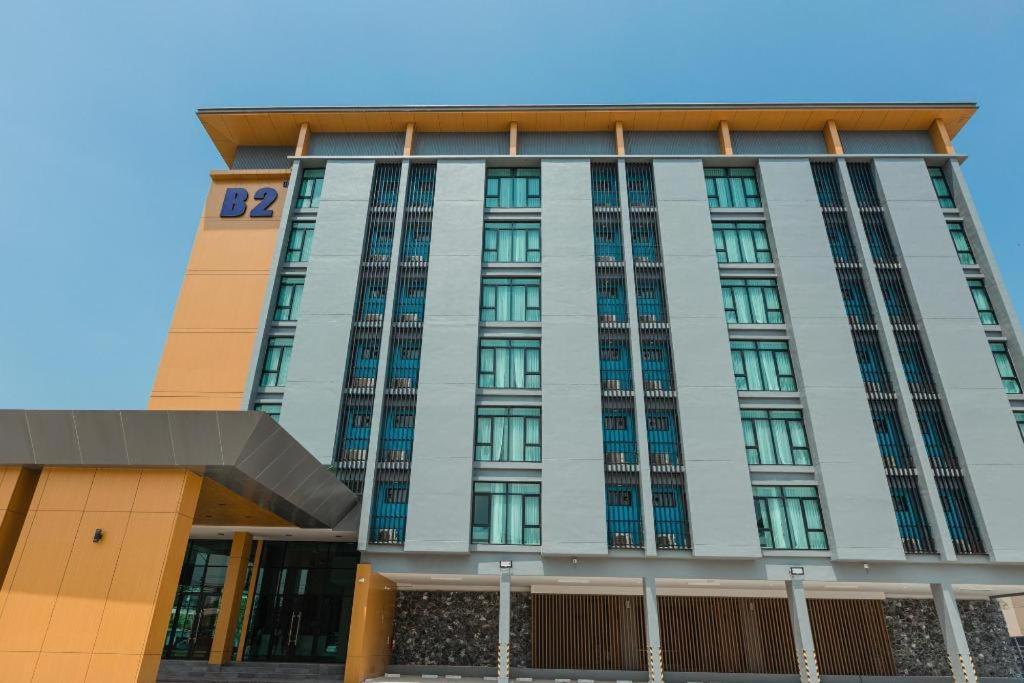 B2 Surat Thani Premier Hotel Exterior photo